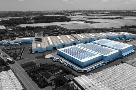 Familiebedrijf Van der Valk Horti Systems | Scherminstallaties en luchtmechaniek.