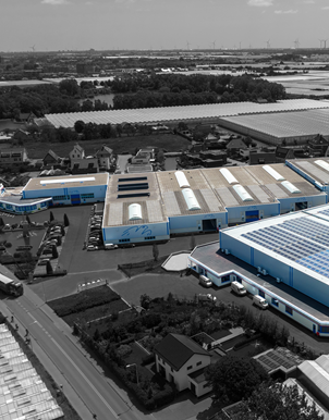 Familiebedrijf Van der Valk Horti Systems | Scherminstallaties en luchtmechaniek.